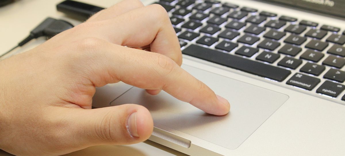 AS RELAÇÕES COMERCIAIS NA WEB